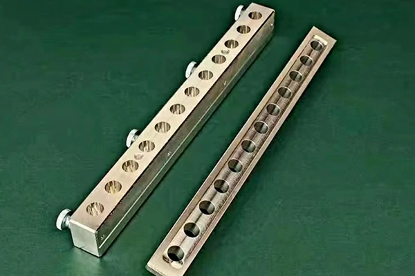 custom-injection-mold-tooling-3