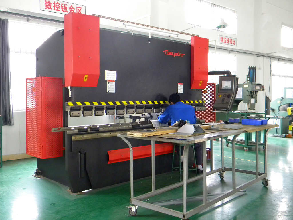 CNC Press Brake Bending Machine